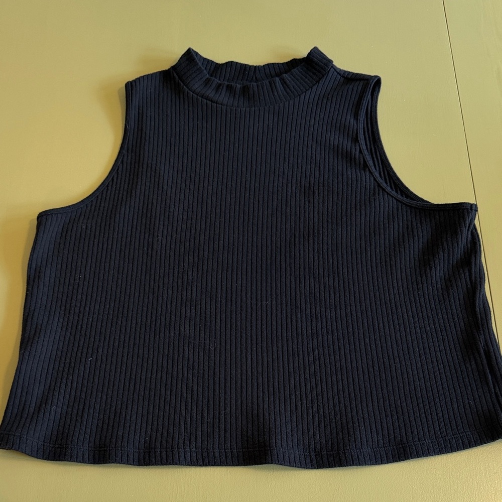 Black Sleeveless Ribbed Top by Old Navy